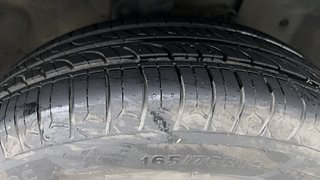 Used 2016 Nissan Micra [2013-2020] XL Diesel Diesel Manual tyres RIGHT FRONT TYRE TREAD VIEW