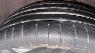 Used 2016 Hyundai Elite i20 [2014-2018] Sportz 1.4 CRDI Diesel Manual tyres LEFT FRONT TYRE TREAD VIEW