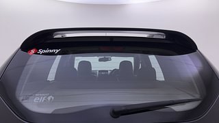 Used 2019 Renault Duster [2015-2019] 85 PS RXS MT Diesel Manual top_features Rear defogger