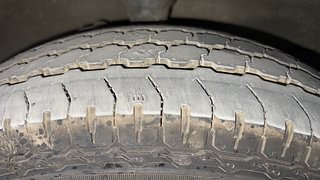 Used 2021 Maruti Suzuki Eeco AC 5 STR Petrol Manual tyres LEFT FRONT TYRE TREAD VIEW