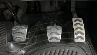 Used 2016 Hyundai i20 Active [2015-2020] 1.2 SX Petrol Manual interior PEDALS VIEW