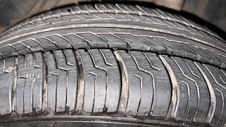 Used 2016 Ford Figo Aspire [2015-2019] Titanium1.5 TDCi Diesel Manual tyres LEFT REAR TYRE TREAD VIEW