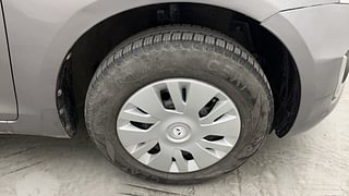 Used 2012 Maruti Suzuki Swift [2011-2017] VXi Petrol Manual tyres RIGHT FRONT TYRE RIM VIEW