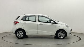 Used 2018 Hyundai Grand i10 Magna 1.2 Kappa VTVT Petrol Manual exterior RIGHT SIDE VIEW