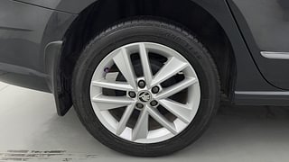 Used 2021 Skoda Rapid New [2020-2022] Style Petrol Petrol Manual tyres RIGHT REAR TYRE RIM VIEW