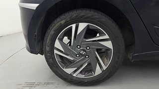 Used 2023 Hyundai New i20 Asta (O) 1.2 MT Petrol Manual tyres RIGHT REAR TYRE RIM VIEW