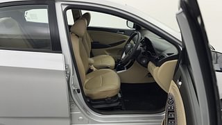 Used 2016 Hyundai Fluidic Verna 4S [2015-2017] 1.6 CRDi SX Diesel Manual interior RIGHT SIDE FRONT DOOR CABIN VIEW