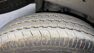 Used 2021 Maruti Suzuki Eeco AC 5 STR Petrol Manual tyres RIGHT REAR TYRE TREAD VIEW