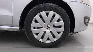 Used 2014 Volkswagen Polo [2010-2014] Comfortline 1.2 (D) Diesel Manual tyres RIGHT FRONT TYRE RIM VIEW