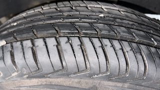Used 2019 Datsun Redi-GO [2015-2019] S 1.0 AMT Petrol Automatic tyres LEFT REAR TYRE TREAD VIEW
