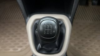 Used 2018 Hyundai Grand i10 Magna 1.2 Kappa VTVT Petrol Manual interior GEAR  KNOB VIEW