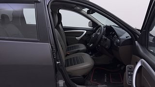 Used 2019 Renault Duster [2015-2019] 85 PS RXS MT Diesel Manual interior RIGHT SIDE FRONT DOOR CABIN VIEW