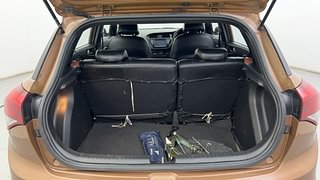 Used 2016 Hyundai i20 Active [2015-2020] 1.2 SX Petrol Manual interior DICKY INSIDE VIEW