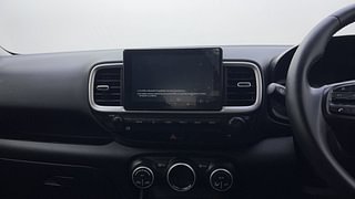 Used 2021 Hyundai Venue [2019-2022] SX 1.0  Turbo iMT Petrol Manual top_features Integrated (in-dash) music system