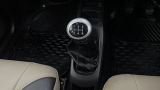 Used 2017 Maruti Suzuki Wagon R 1.0 [2013-2019] LXi CNG Petrol+cng Manual interior GEAR  KNOB VIEW