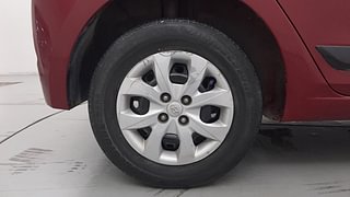 Used 2016 Hyundai Elite i20 [2014-2018] Sportz 1.4 CRDI Diesel Manual tyres RIGHT REAR TYRE RIM VIEW