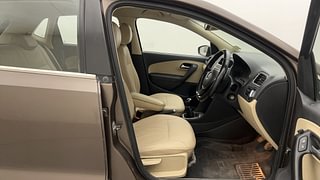 Used 2016 Volkswagen Polo [2014-2020] Highline 1.5 (D) Diesel Manual interior RIGHT SIDE FRONT DOOR CABIN VIEW