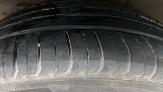 Used 2016 Hyundai i20 Active [2015-2020] 1.2 SX Petrol Manual tyres RIGHT REAR TYRE TREAD VIEW