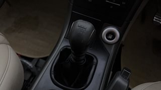 Used 2015 Mahindra XUV500 [2015-2018] W10 Diesel Manual interior GEAR  KNOB VIEW