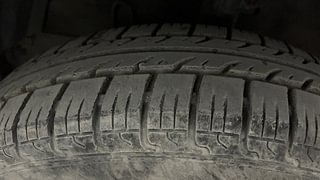 Used 2012 Maruti Suzuki Swift [2011-2017] VXi Petrol Manual tyres LEFT FRONT TYRE TREAD VIEW