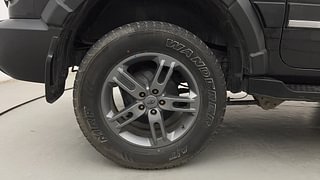 Used 2022 mahindra Thar LX 4 STR Convertible Petrol AT 4WD Petrol Automatic tyres RIGHT REAR TYRE RIM VIEW