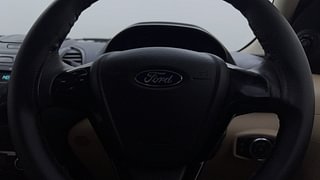 Used 2016 Ford Figo Aspire [2015-2019] Titanium1.5 TDCi Diesel Manual top_features Airbags