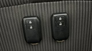 Used 2023 Maruti Suzuki XL6 Zeta AT Petrol Petrol Automatic extra CAR KEY VIEW