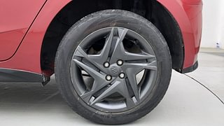 Used 2021 Hyundai New i20 Sportz 1.2 IVT Petrol Automatic tyres LEFT REAR TYRE RIM VIEW