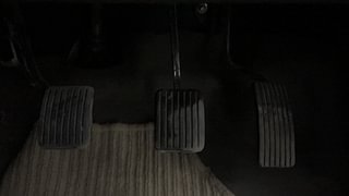 Used 2011 Hyundai i10 [2010-2016] Era Petrol Petrol Manual interior PEDALS VIEW