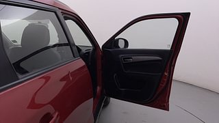 Used 2019 Maruti Suzuki Vitara Brezza [2018-2020] ZDi AMT Diesel Automatic interior RIGHT FRONT DOOR OPEN VIEW