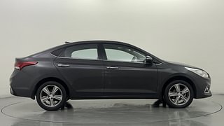 Used 2019 Hyundai Verna [2017-2020] 1.6 VTVT SX (O) Petrol Manual exterior RIGHT SIDE VIEW