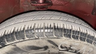 Used 2013 Maruti Suzuki Alto 800 Lxi Petrol Manual tyres RIGHT FRONT TYRE TREAD VIEW