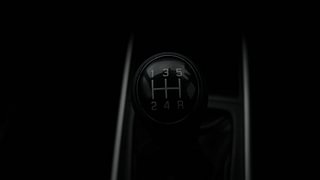 Used 2018 Maruti Suzuki Baleno [2015-2019] Zeta Petrol Petrol Manual interior GEAR  KNOB VIEW