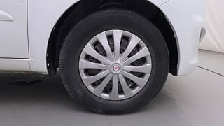 Used 2012 Hyundai i10 [2010-2016] Sportz AT Petrol Petrol Automatic tyres RIGHT FRONT TYRE RIM VIEW