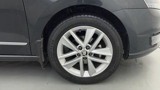 Used 2021 Skoda Rapid New [2020-2022] Style Petrol Petrol Manual tyres RIGHT FRONT TYRE RIM VIEW