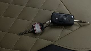 Used 2020 Hyundai New Santro 1.1 Sportz AMT Petrol Automatic extra CAR KEY VIEW
