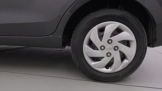 Used 2020 Hyundai New Santro 1.1 Sportz AMT Petrol Automatic tyres LEFT REAR TYRE RIM VIEW
