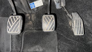 Used 2018 Maruti Suzuki Baleno [2015-2019] Zeta Petrol Petrol Manual interior PEDALS VIEW