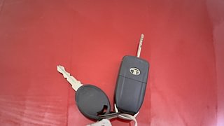 Used 2019 Tata Tiago [2016-2020] Revotron XT Petrol Manual extra CAR KEY VIEW