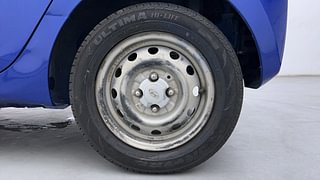 Used 2017 Hyundai Eon [2011-2018] Era + Petrol Manual tyres LEFT REAR TYRE RIM VIEW