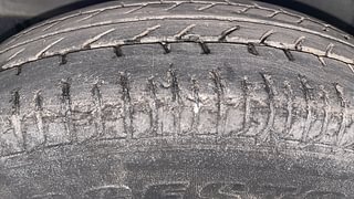 Used 2012 Hyundai i10 [2010-2016] Sportz AT Petrol Petrol Automatic tyres LEFT FRONT TYRE TREAD VIEW