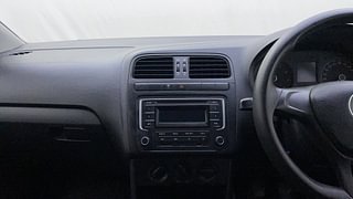 Used 2015 Volkswagen Polo [2015-2019] Comfortline 1.2L (P) Petrol Manual interior MUSIC SYSTEM & AC CONTROL VIEW