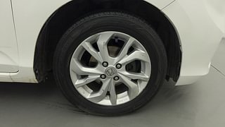 Used 2020 honda Amaze 1.5 VX CVT i-DTEC Diesel Automatic tyres RIGHT FRONT TYRE RIM VIEW