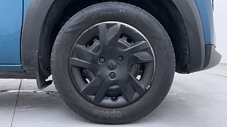 Used 2021 renault Kwid 1.0 RXT Opt Petrol Manual tyres RIGHT FRONT TYRE RIM VIEW