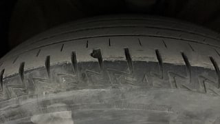 Used 2018 Hyundai Creta [2018-2020] 1.6 SX (O) Diesel Manual tyres RIGHT FRONT TYRE TREAD VIEW