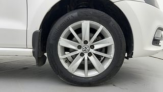 Used 2017 Volkswagen Polo [2014-2020] Highline 1.5 (D) Diesel Manual tyres RIGHT FRONT TYRE RIM VIEW