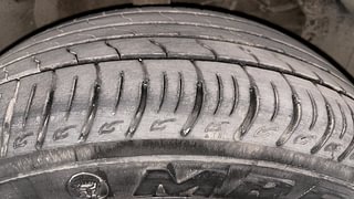 Used 2019 Maruti Suzuki Vitara Brezza [2018-2020] ZDi AMT Diesel Automatic tyres RIGHT FRONT TYRE TREAD VIEW