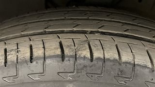 Used 2022 Maruti Suzuki Ignis Zeta AMT Petrol Petrol Automatic tyres LEFT FRONT TYRE TREAD VIEW