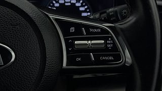 Used 2020 Kia Seltos GTX Plus AT D Diesel Automatic top_features Cruise control