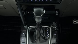 Used 2020 Kia Seltos GTX Plus AT D Diesel Automatic interior GEAR  KNOB VIEW